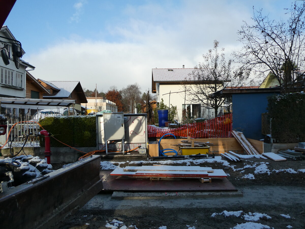 (230'922) - STI-Haltestelle am 27. November 2021 in Thun-Lerchenfeld, Forstweg (w�hrend dem Umbau)