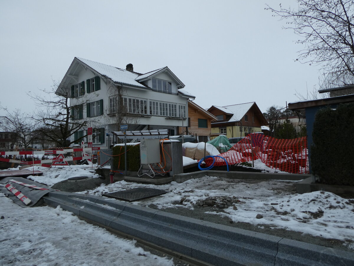 (231'084) - STI-Haltestelle am 11. Dezember 2021 in Thun-Lerchenfeld, Forstweg (w�hrend dem Umbau)