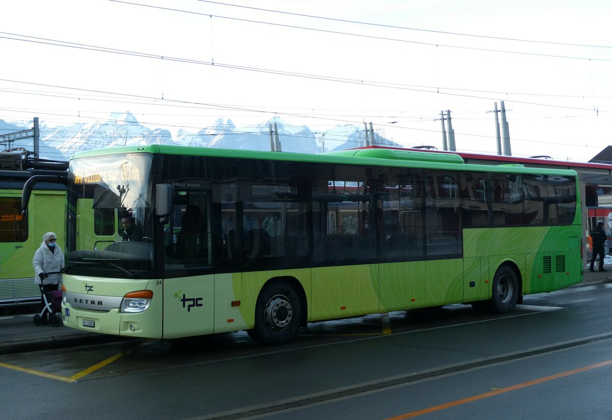 (231'278) - TPC Aigle - Nr. 24/VS 11'805 - Setra (ex Vol�nbusz, H-Budapest) am 14. Dezember 2021 beim Bahnhof Aigle