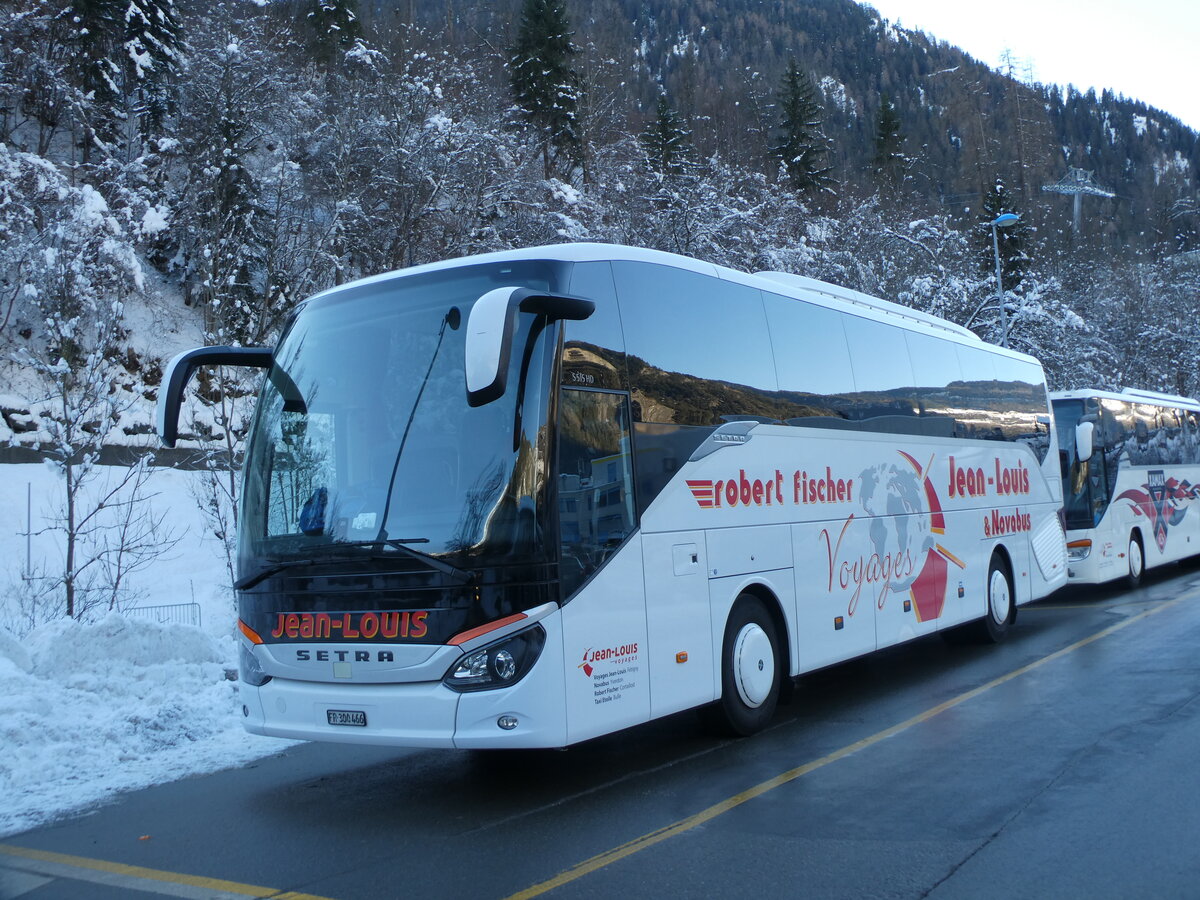 (231'492) - Jean-Louis, F�tigny - Nr. 42/FR 300'466 - Setra am 18. Dezember 2021 beim Bahnhof Le Ch�ble