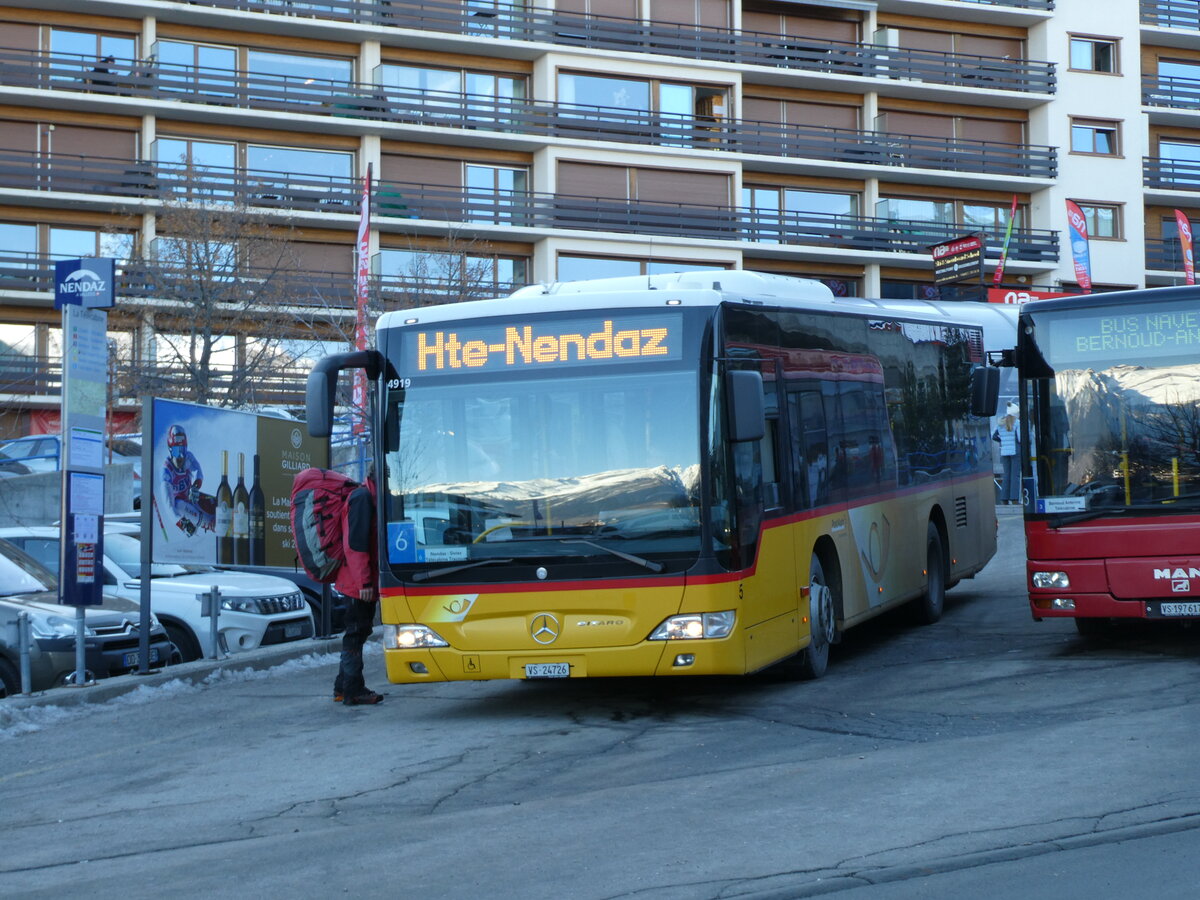 (231'622) - Lathion, Sion - Nr. 5/VS 24'726 - Mercedes (ex PostAuto Bern) am 1. Januar 2022 in Haute-Nendaz, T�l�cabine