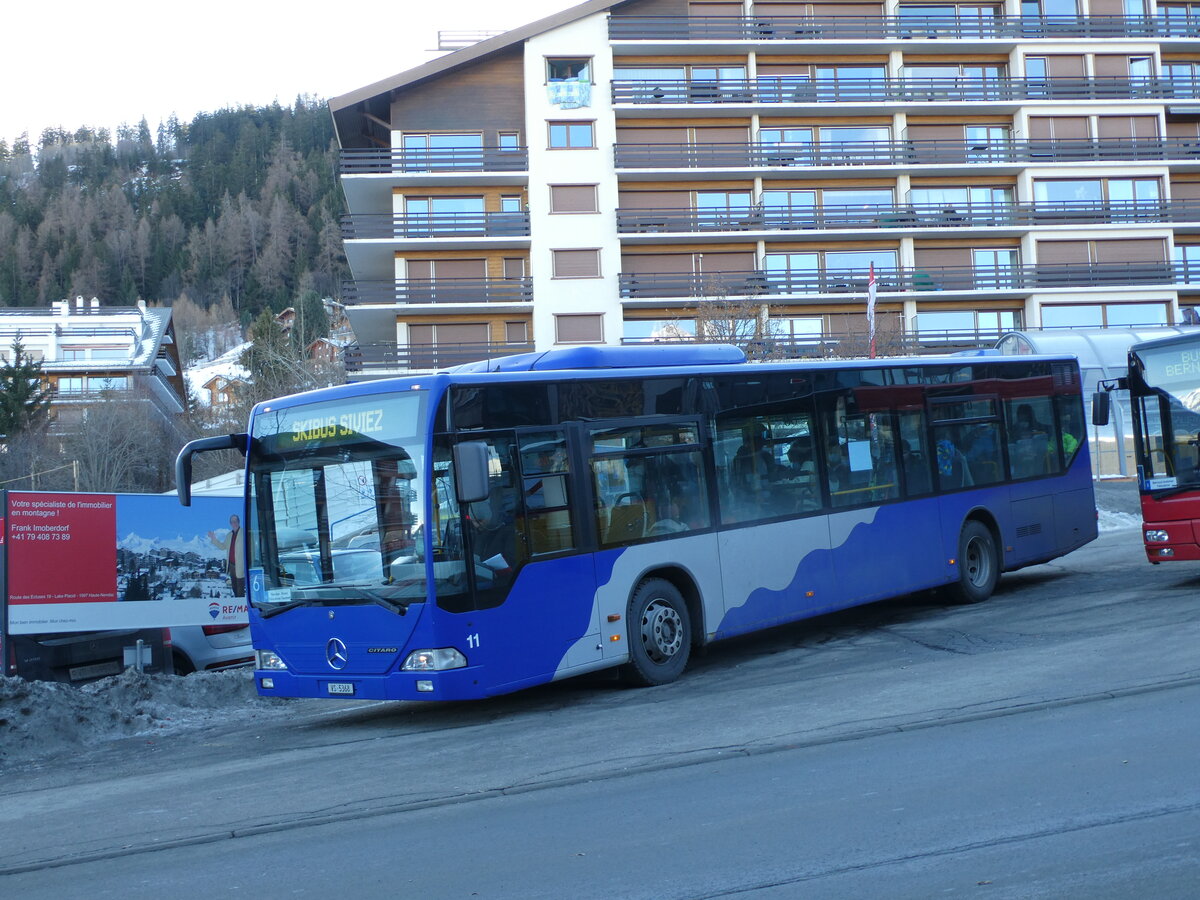 (231'628) - Lathion, Sion - Nr. 11/VS 5368 - Mercedes (ex VZO Gr�ningen Nr. 74) am 1. Januar 2022 in Haute-Nendaz, T�l�cabine