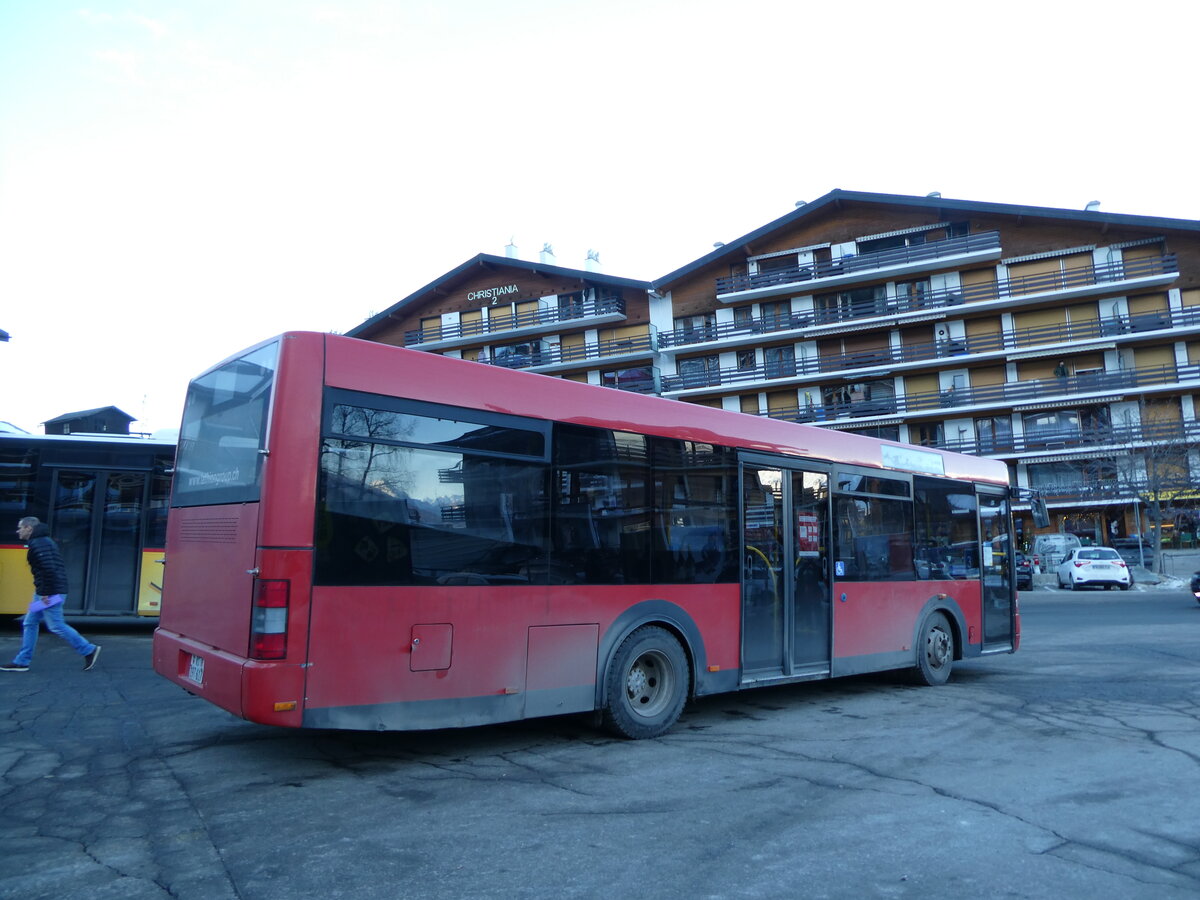 (231'631) - Lathion, Sion - Nr. 19/VS 197'617 - MAN/G�ppel (ex AFa Adelboden Nr. 55) am 1. Januar 2022 in Haute-Nendaz, T�l�cabine