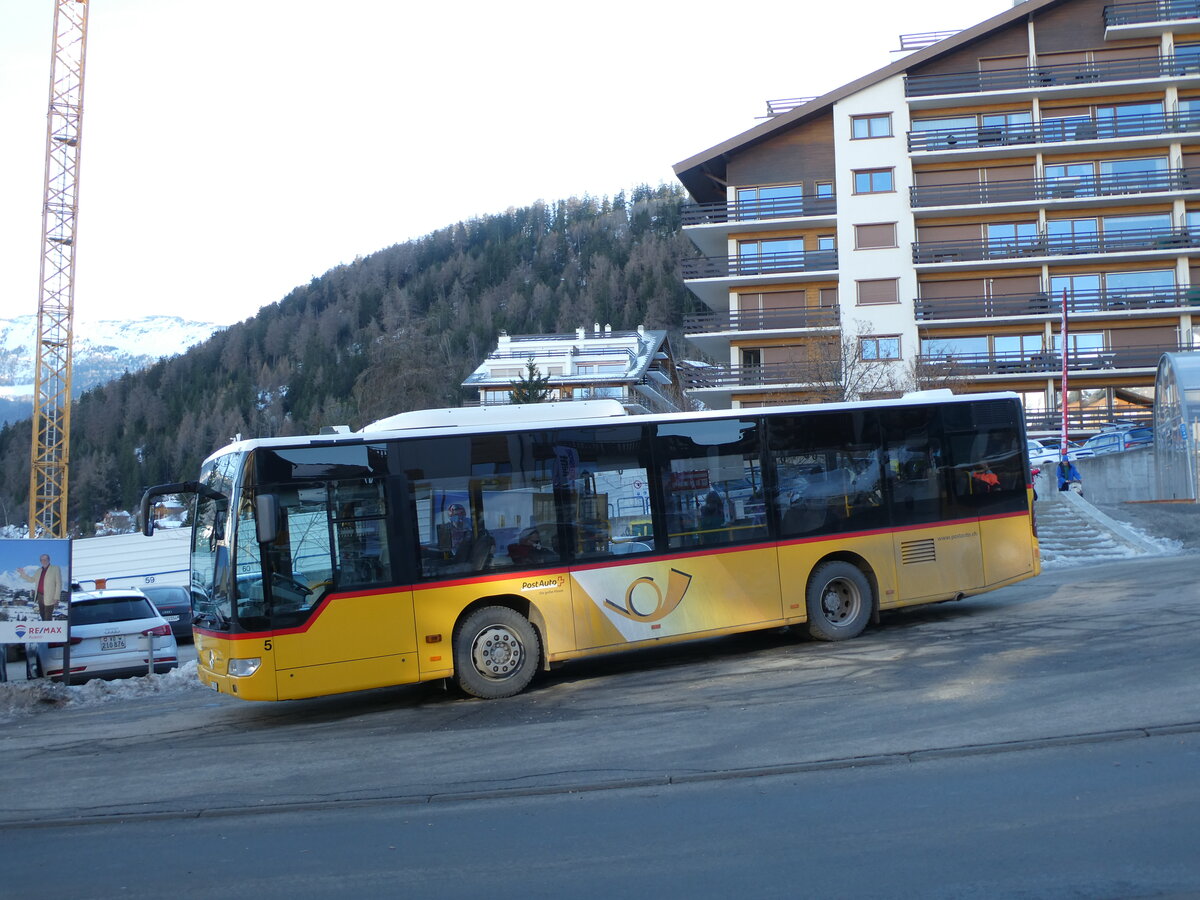 (231'641) - Lathion, Sion - Nr. 5/VS 24'726 - Mercedes (ex PostAuto Bern) am 1. Januar 2022 in Haute-Nendaz, T�l�cabine