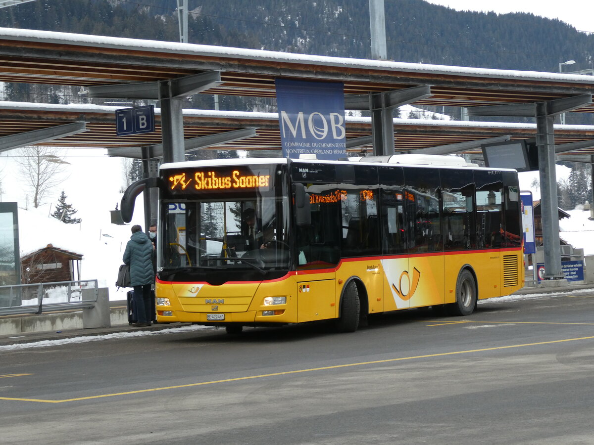 (232'256) - PostAuto Bern - BE 422'461 - MAN/G�ppel (ex AVG Meiringen Nr. 61) am 22. Januar 2022 beim Bahnhof Gstaad