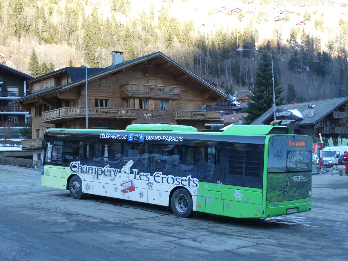 (232'449) - TPC Aigle - Nr. 450/VS 353'316 - Solaris (ex Nr. 17) am 29. Januar 2022 beim Bahnhof Champ�ry