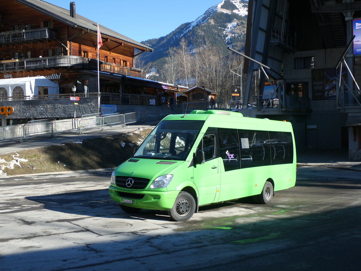 (232'467) - TPC Aigle - Nr. 453/VS 414'462 - Mercedes am 29. Januar 2022 beim Bahnhof Champ�ry