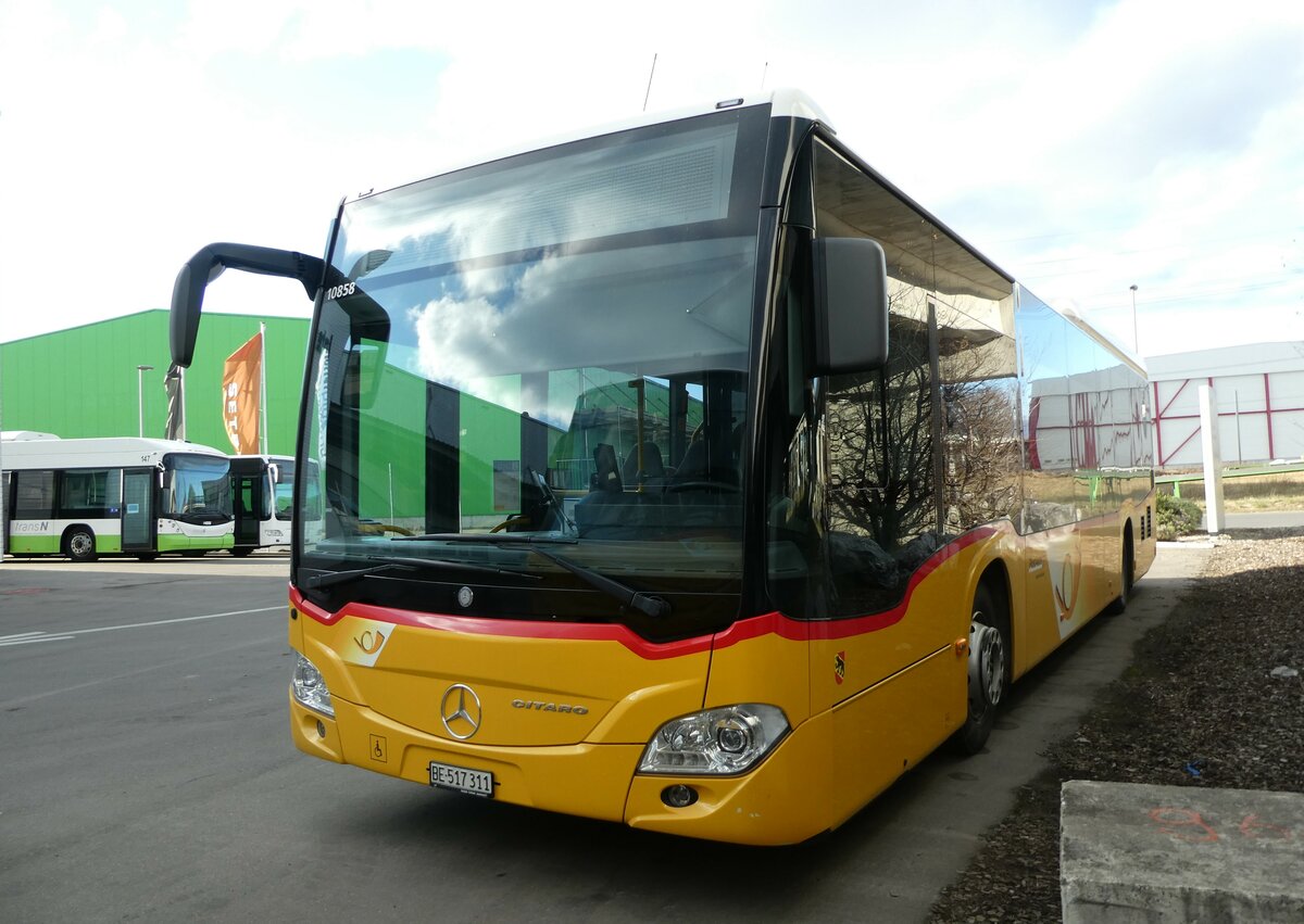 (232'556) - Fl�ck, Brienz - Nr. 4/BE 517'311 - Mercedes am 30. Januar 2022 in Kerzers, Interbus