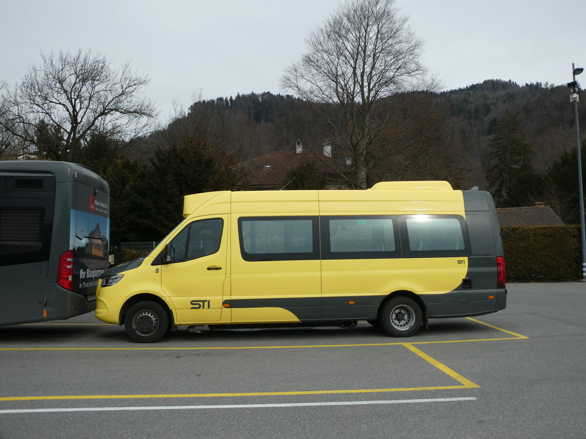 (232'950) - STI Thun - Nr. 5/BE 816'005 - Mercedes am 14. Februar 2022 bei der Schiffl�ndte Thun