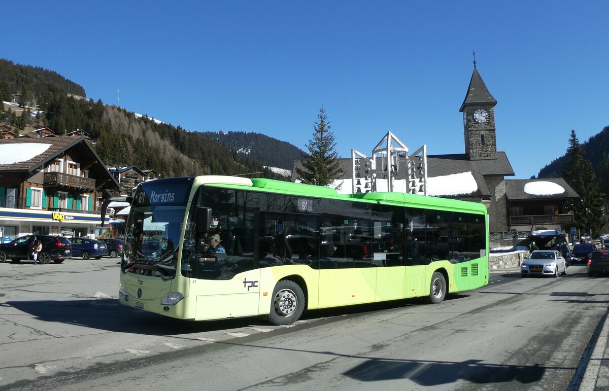 (233'181) - TPC Aigle - Nr. 21/VD 4151 - Mercedes (ex Br�mmel, D-Raesfeld) am 26. Februar 2022 in Morgins, Post
