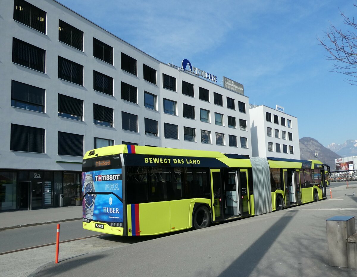 (233'558) - Aus Liechtenstein: BOS PS Anstald, Vaduz - Nr. 573/FL 40'231 - Solaris am 8. M�rz 2022 beim Bahnhof Sargans
