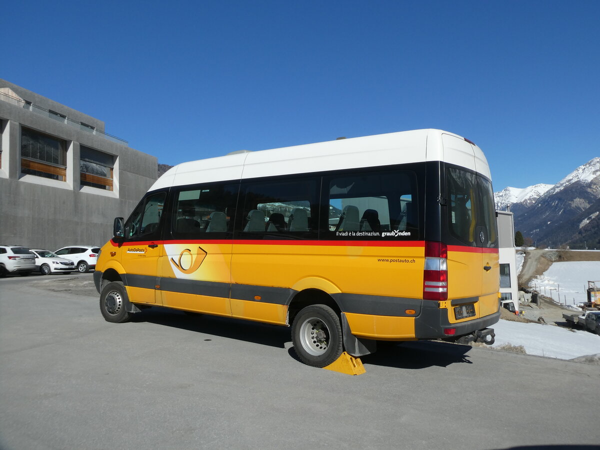 (233'696) - PostAuto Graub�nden - (GR 78'339) - Mercedes (ex GRAF, Brail) am 10. M�rz 2022 in Scuol, Garage