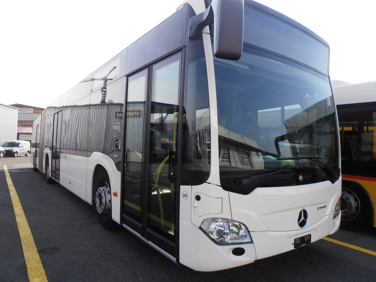 (233'869) - Interbus, Yverdon - Nr. 202 - Mercedes (ex Zuklin, A-Klosterneuburg) am 12. M�rz 2022 in Kerzers, Interbus
