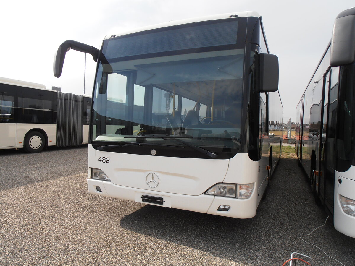 (233'895) - Intertours, Domdidier - Nr. 482 - Mercedes (ex PostAuto Bern Nr. 9; ex Klopfstein, Laupen Nr. 9) am 13. M�rz 2022 in Domdidier, Garage