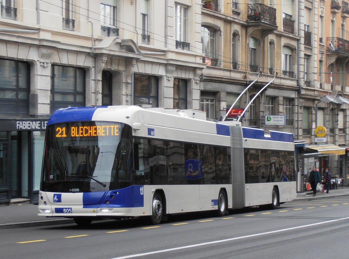 (233'955) - TL Lausanne - Nr. 805 - Hess/Hess Gelenktrolleybus am 13. M�rz 2022 beim Bahnhof Lausanne