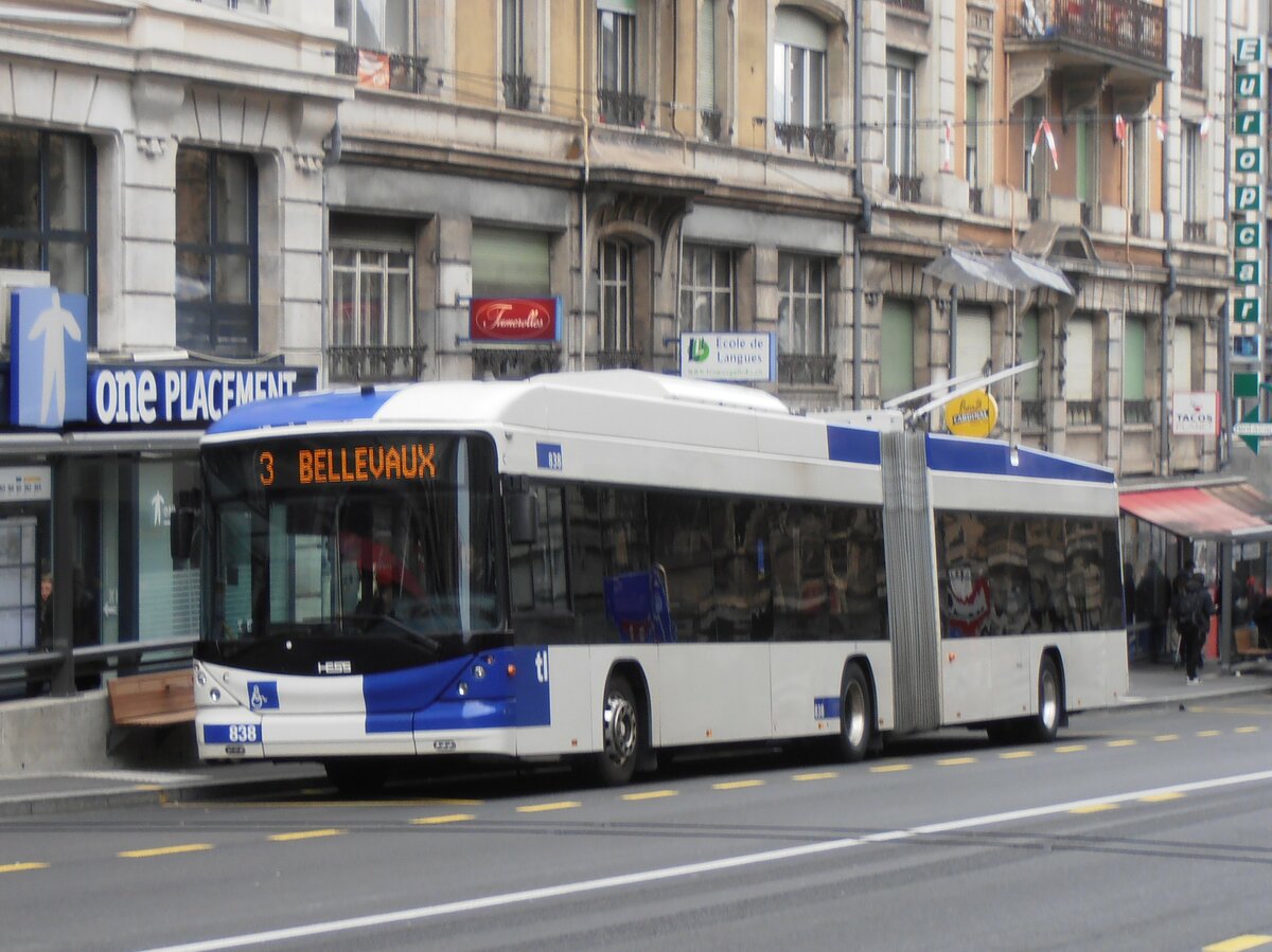 (233'959) - TL Lausanne - Nr. 838 - Hess/Hess Gelenktrolleybus am 13. M�rz 2022 beim Bahnhof Lausanne
