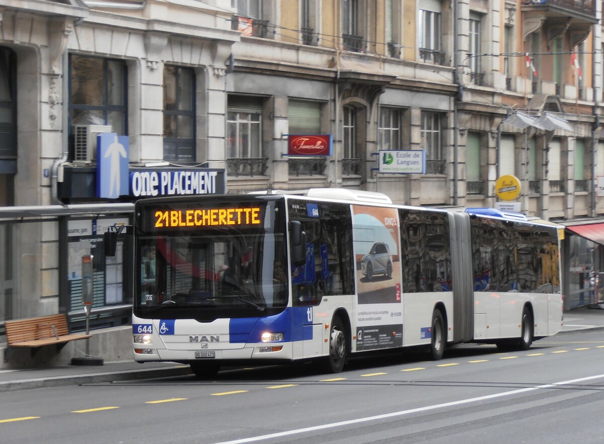 (233'966) - TL Lausanne - Nr. 644/VD 202'473 - MAN am 13. M�rz 2022 beim Bahnhof Lausanne