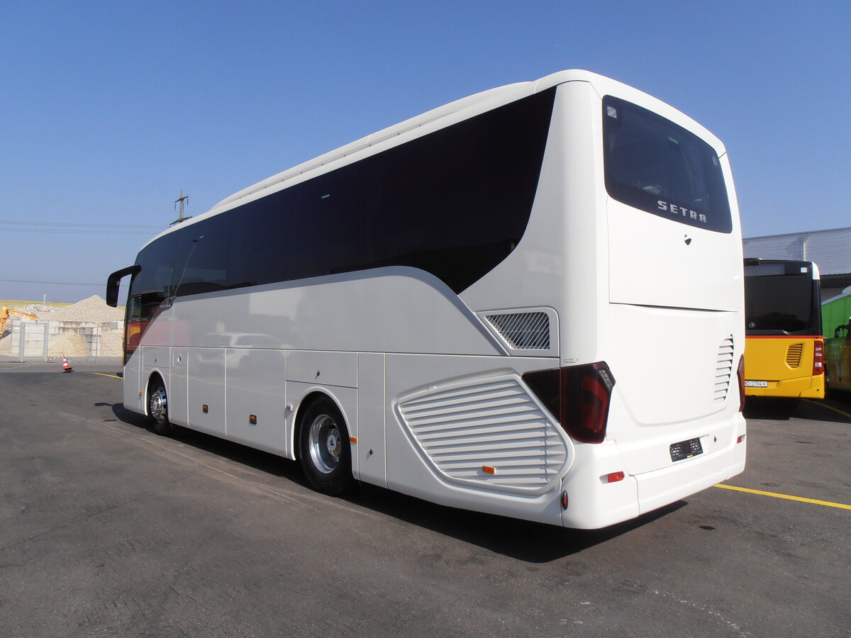 (233'996) - Edelline, Liebefeld - Nr. 46 - Setra am 20. M�rz 2022 in Kerzers, Interbus