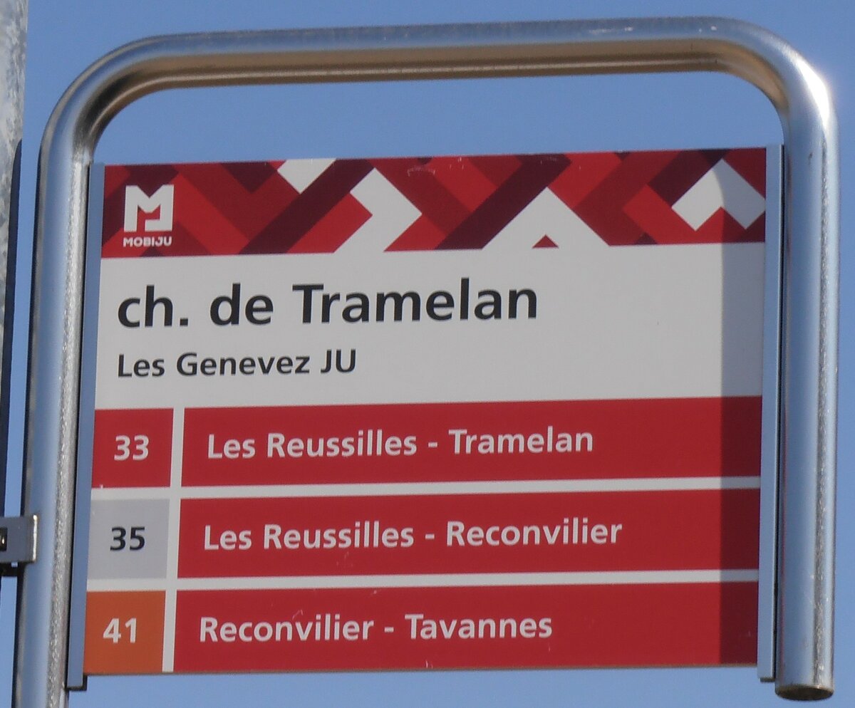 (234'070) - MOBIJU-Haltestellenschild - Les Genevez JU, ch. de Tramelan - am 26. M�rz 2022