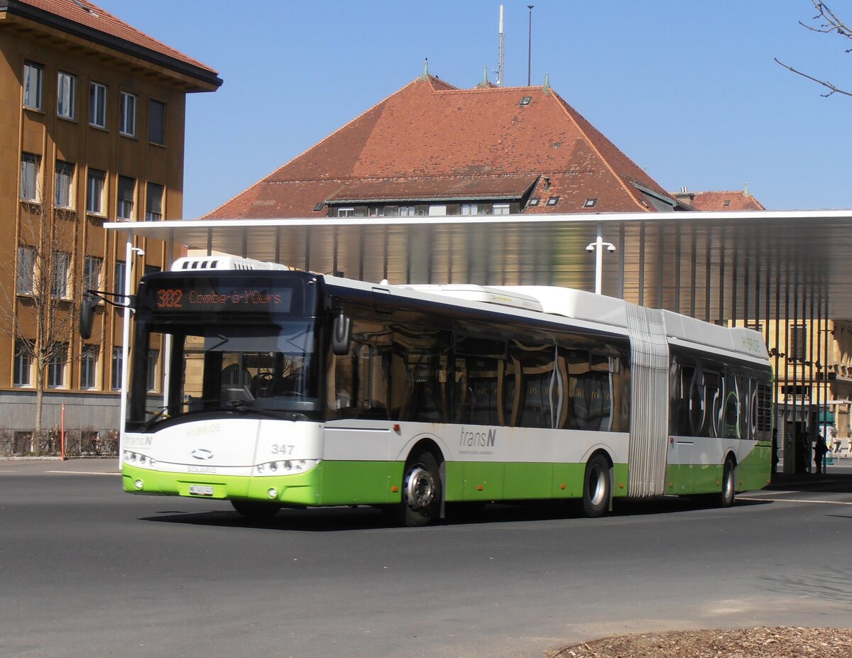 (234'081) - transN, La Chaux-de-Fonds - Nr. 347/NE 145'347 - Solaris am 26. M�rz 2022 beim Bahnhof La Chaux-de-Fonds