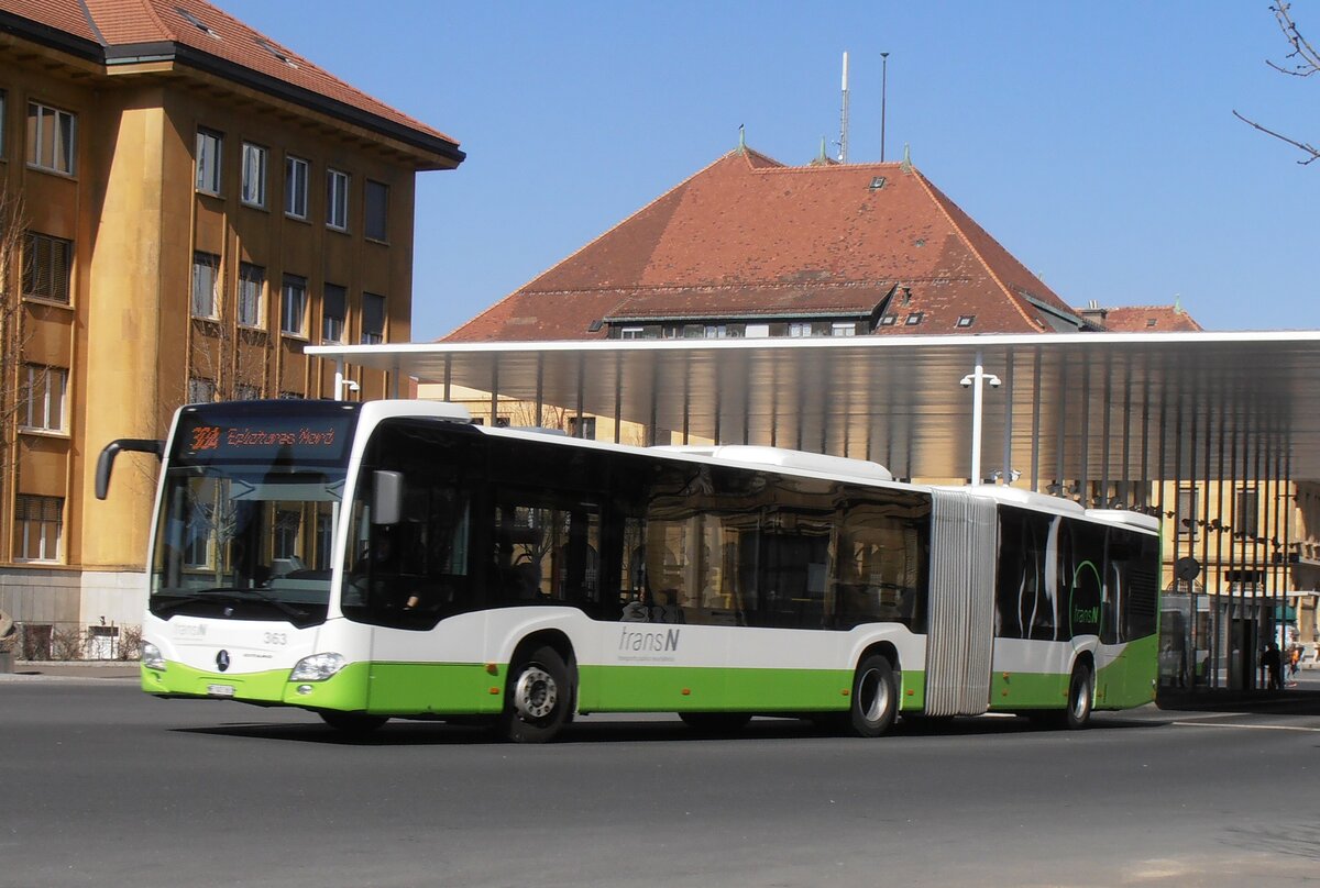 (234'082) - transN, La Chaux-de-Fonds - Nr. 363/NE 145'363 - Mercedes am 26. M�rz 2022 beim Bahnhof La Chaux-de-Fonds