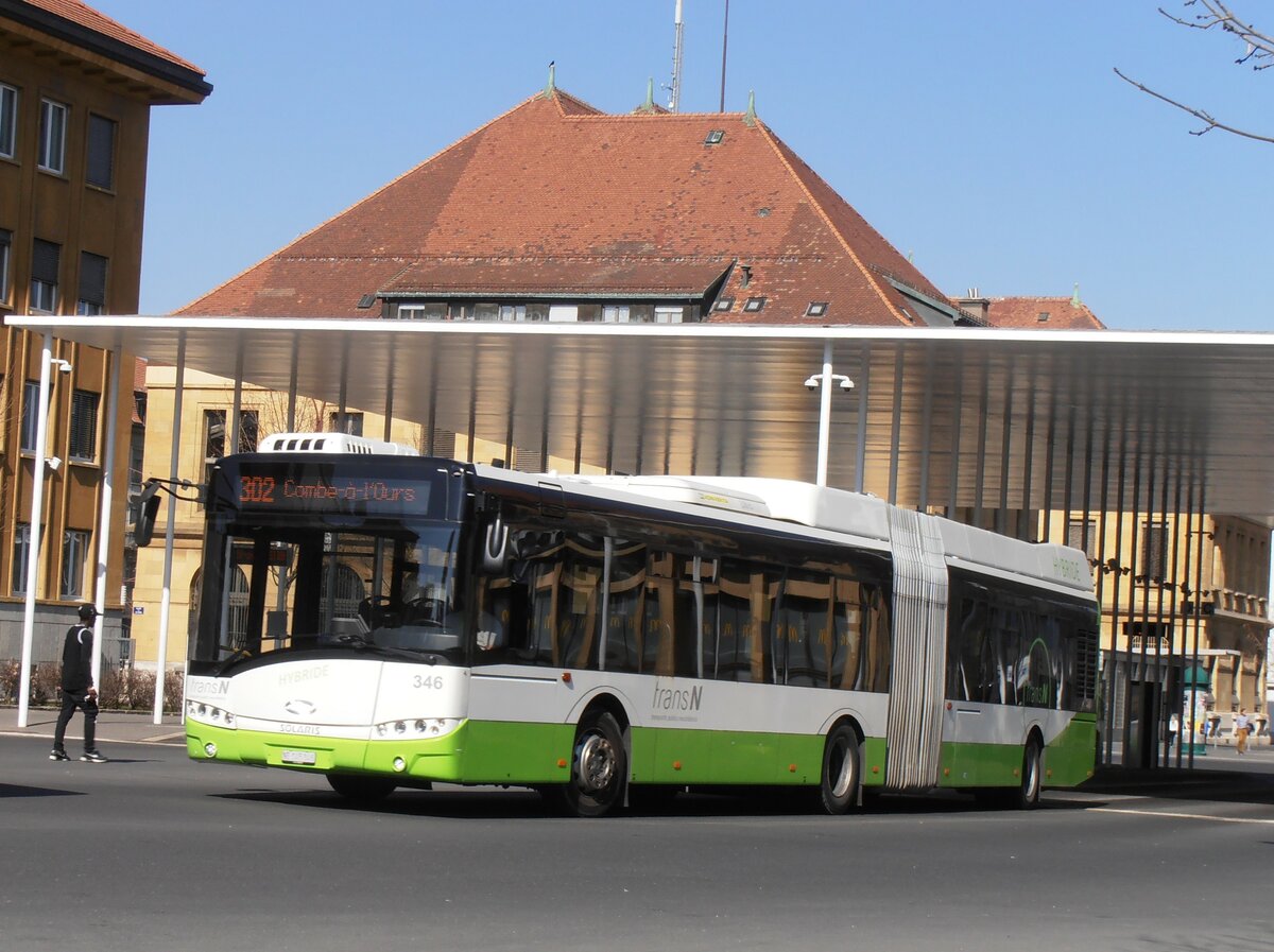 (234'084) - transN, La Chaux-de-Fonds - Nr. 346/NE 145'346 - Solaris am 26. M�rz 2022 beim Bahnhof La Chaux-de-Fonds