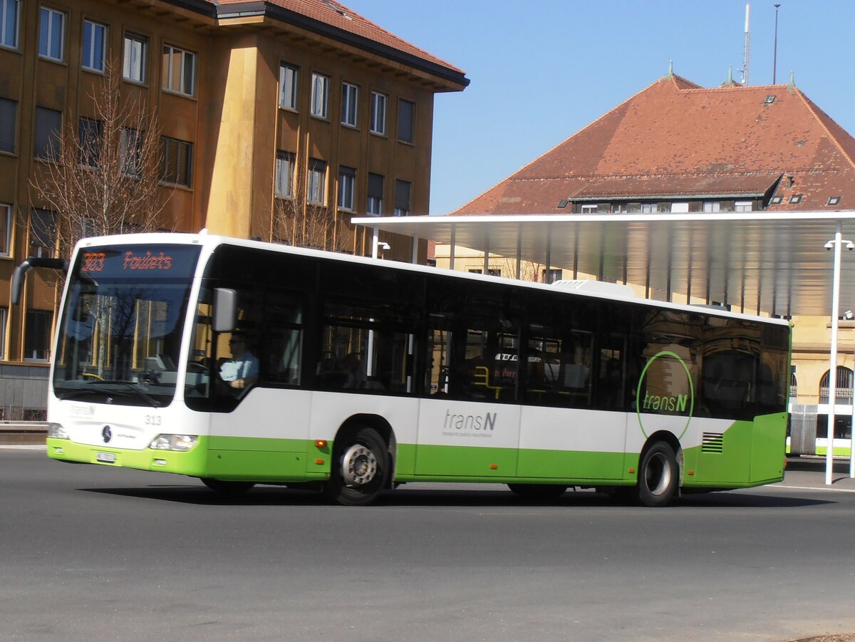 (234'088) - transN, La Chaux-de-Fonds - Nr. 313/NE 78'213 - Mercedes (ex TRN La Chaux-de-Fonds Nr. 313) am 26. M�rz 2022 beim Bahnhof La Chaux-de-Fonds