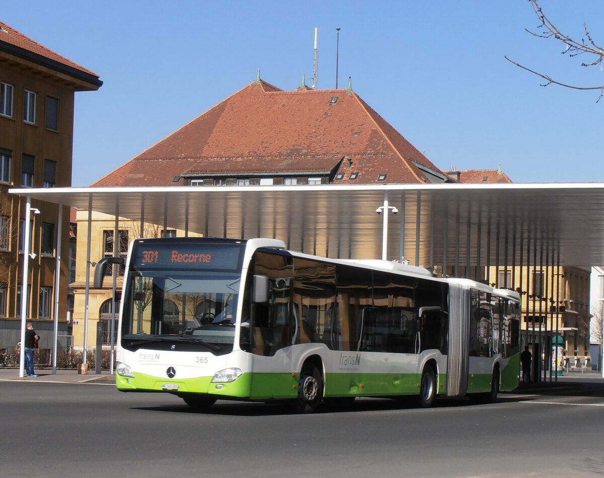 (234'091) - transN, La Chaux-de-Fonds - Nr. 365/NE 145'365 - Mercedes am 26. M�rz 2022 beim Bahnhof La Chaux-de-Fonds
