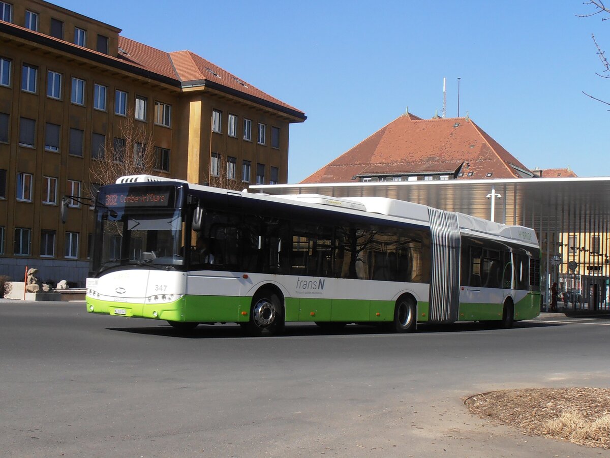 (234'097) - transN, La Chaux-de-Fonds - Nr. 347/NE 145'347 - Solaris am 26. M�rz 2022 beim Bahnhof La Chaux-de-Fonds