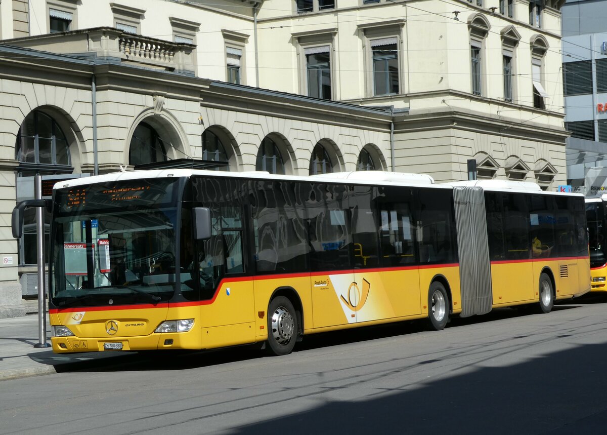 (234'326) - PostAuto Z�rich - Nr. 285/ZH 780'688 - Mercedes am 10. April 2022 beim Hauptbahnhof Winterthur