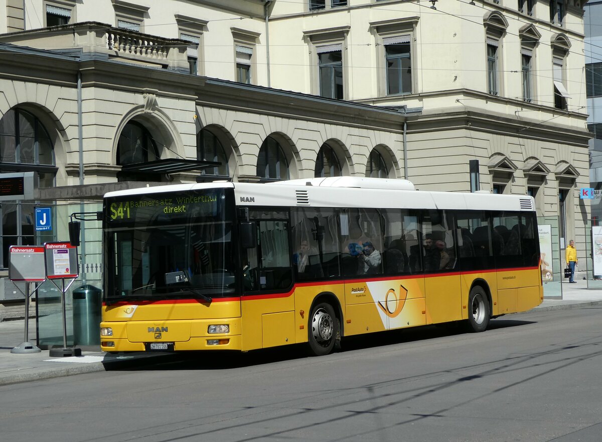 (234'339) - PostAuto Z�rich - Nr. 192/ZH 781'186 - MAN (ex Nr. 37) am 10. April 2022 beim Hauptbahnhof Winterthur