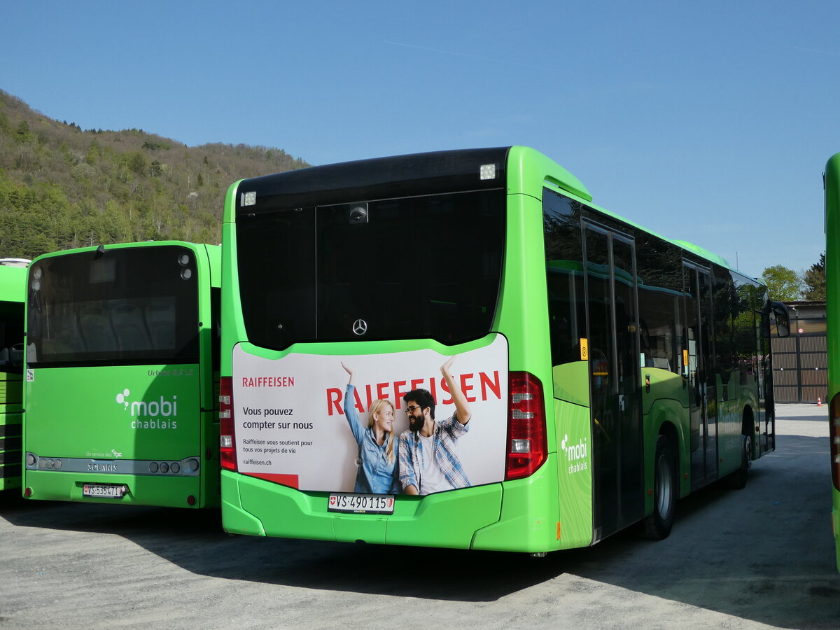 (234'545) - TPC Aigle - Nr. 652/VS 490'115 - Mercedes (ex Bayerische Schl�sser, G�rten + Seen, D-M�nchen) am 15. April 2022 in Monthey, Garage