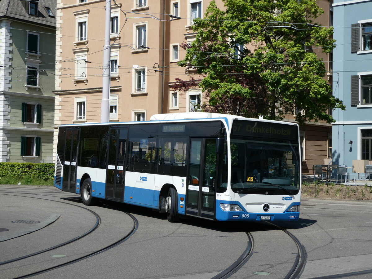 (235'060) - VBZ Z�rich - Nr. 605/ZH 745'605 - Mercedes am 2. Mai 2022 beim Bahnhof Z�rich-Wiedikon