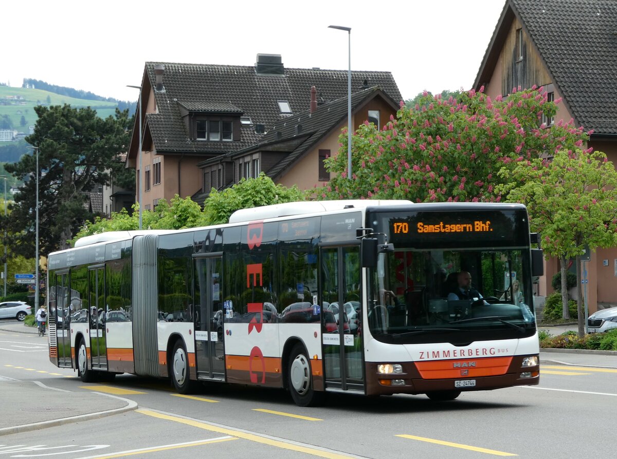 (235'169) - Bamert, Wollerau - SZ 24'744 - MAN (ex Vorf�hrfahrzeug) am 4. Mai 2022 beim Bahnhof Richterswil