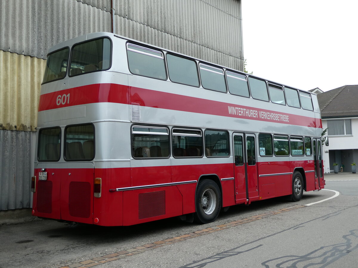(235'300) - WV Winterthur - Nr. 601/ZH 203'738 - B�ssing (ex Nr. 201; ex Amt f�r Luftverkehr, Z�rich Nr. 47; ex Swissair, Z�rich Nr. 23) am 7. Mai 2022 in Attikon, Wegm�ller
