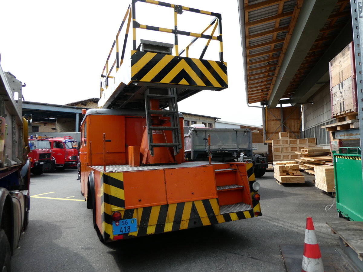 (235'355) - VBSG St. Gallen - SG 418 - Saurer am 7. Mai 2022 in Attikon, Wegm�ller