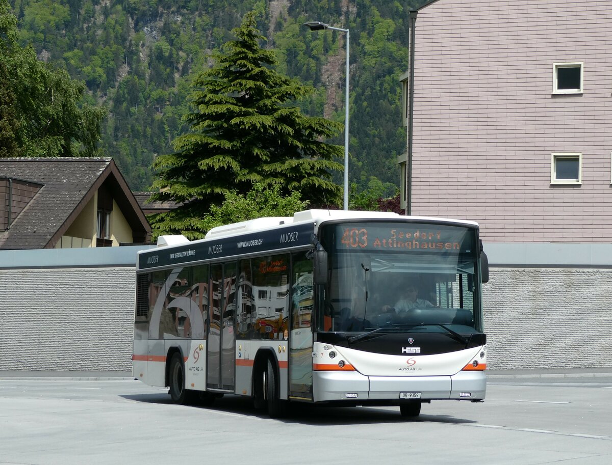 (235'477) - AAGU Altdorf - Nr. 7/UR 9359 - Scania/Hess am 8. Mai 2022 beim Bahnhof Altdorf