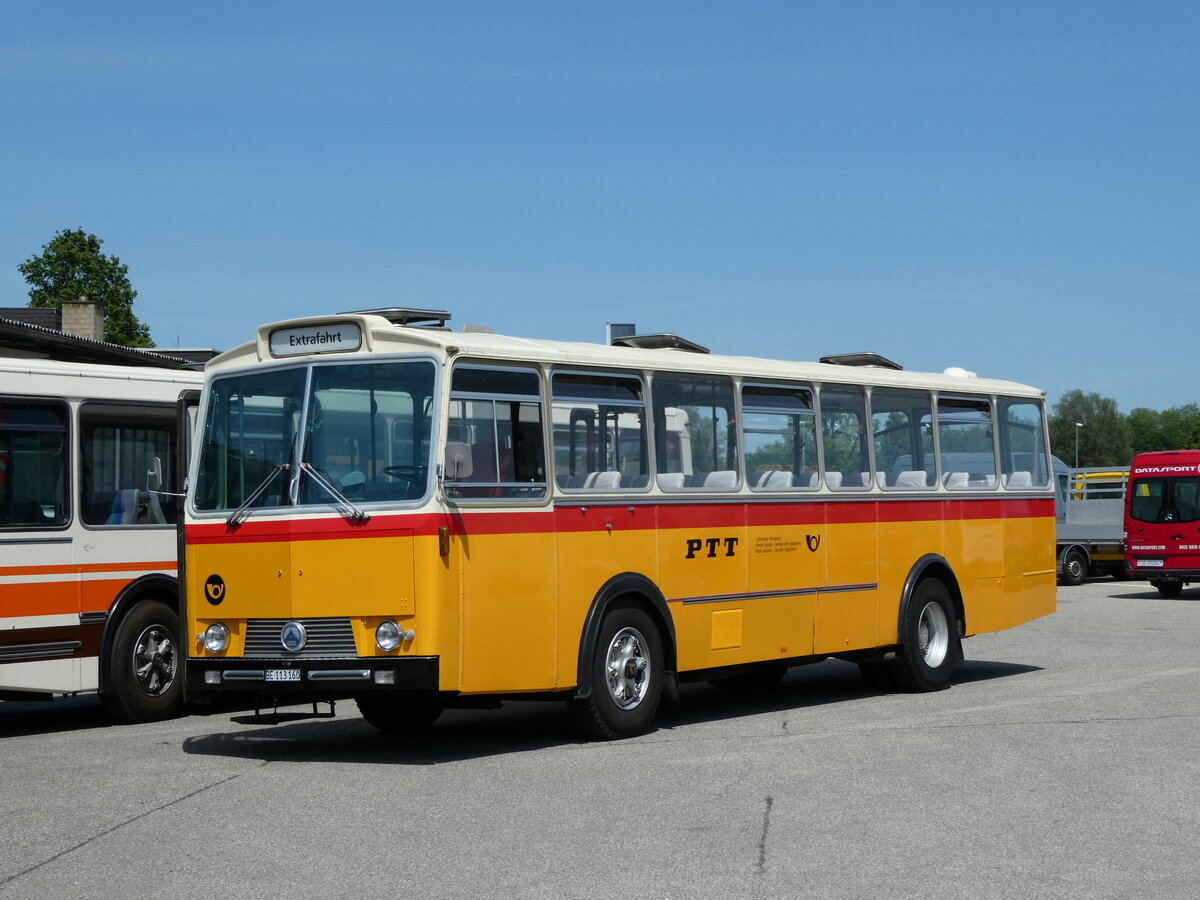 (235'665) - Gast, Reutigen - BE 113'160 - Saurer/T�scher (ex HPTrans, Thusis; ex Mauerhofer, Worb; ex Erni, Schupfart Nr. 3; ex P 24'636) am 15. Mai 2022 in Lyssach, Lorenz