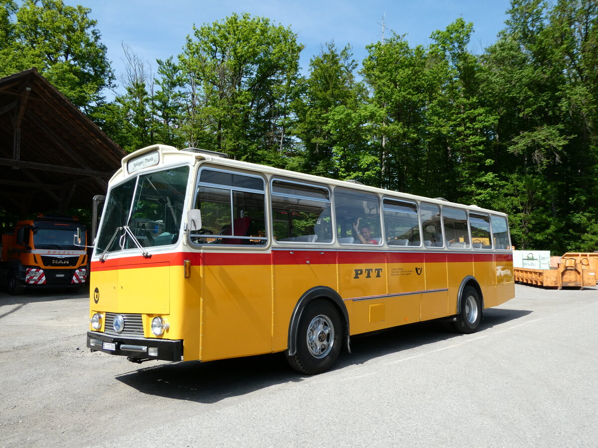 (235'715) - Gast, Reutigen - BE 113'160 - Saurer/T�scher (ex HPTrans, Thusis; ex Mauerhofer, Worb; ex Erni, Schupfart Nr. 3; ex P 24'636) am 15. Mai 2022 in Oberburg, Ziegelgut