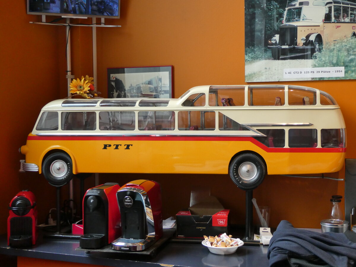 (235'868) - PTT-Regie - Saurer/Saurer Anderthalbdecker am 21. Mai 2022 in Arbon, Saurermuseum (Modell-Studie)