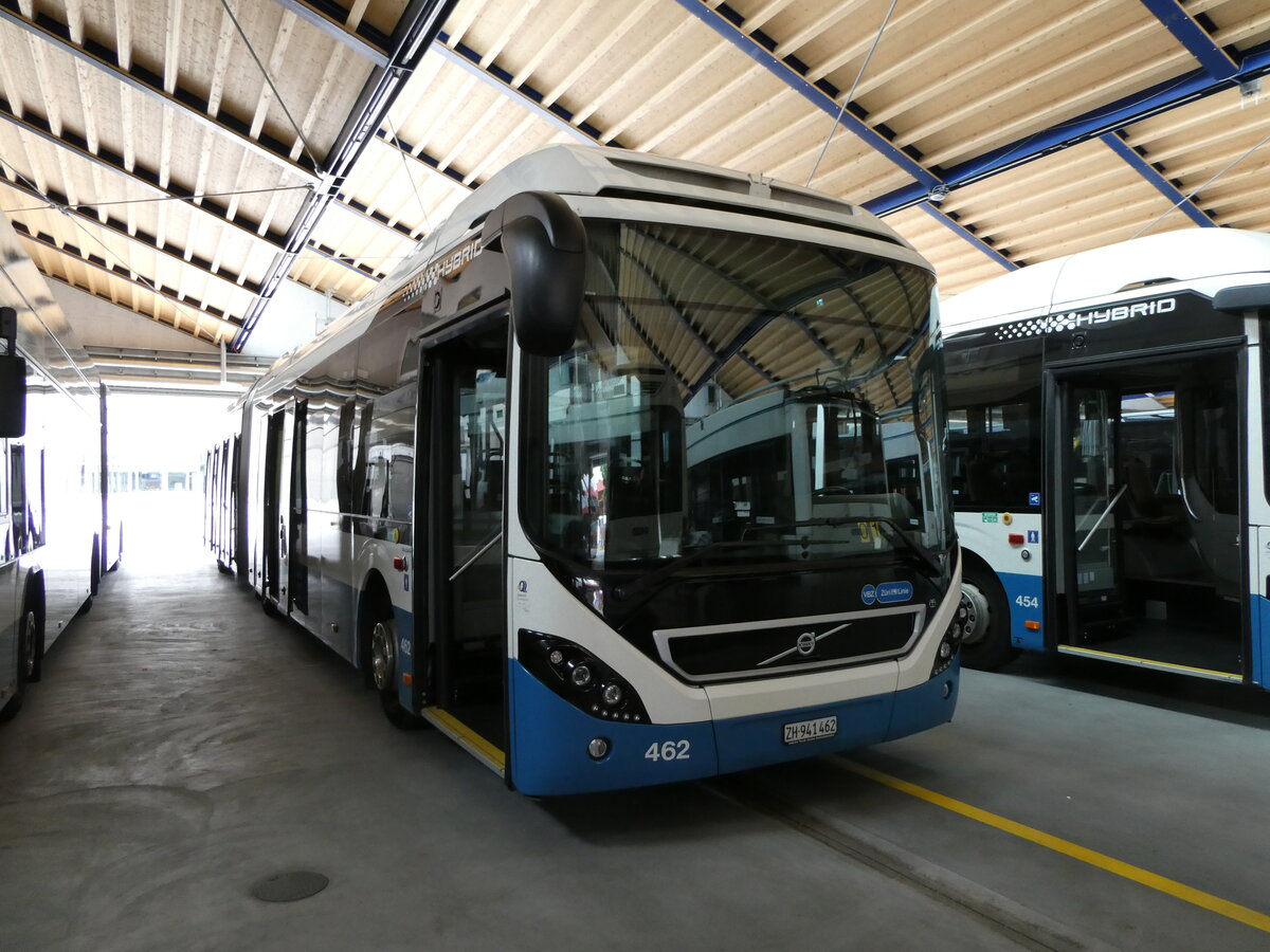 (236'429) - VBZ Z�rich - Nr. 462/ZH 941'462 - Volvo am 28. Mai 2022 in Z�rich, Garage Hardau
