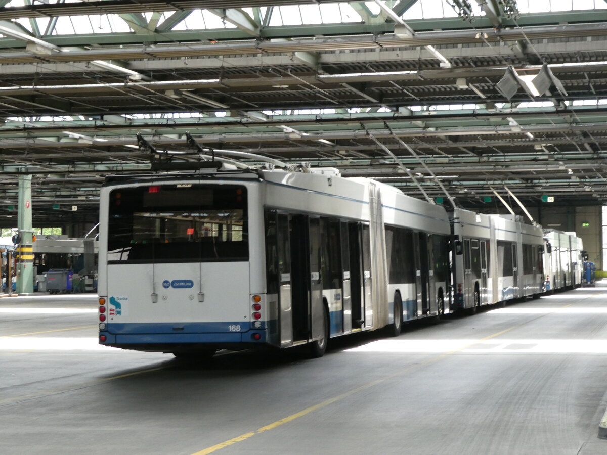 (236'434) - VBZ Z�rich - Nr. 168 - Hess/Hess Gelenktrolleybus am 28. Mai 2022 in Z�rich, Garage Hardau