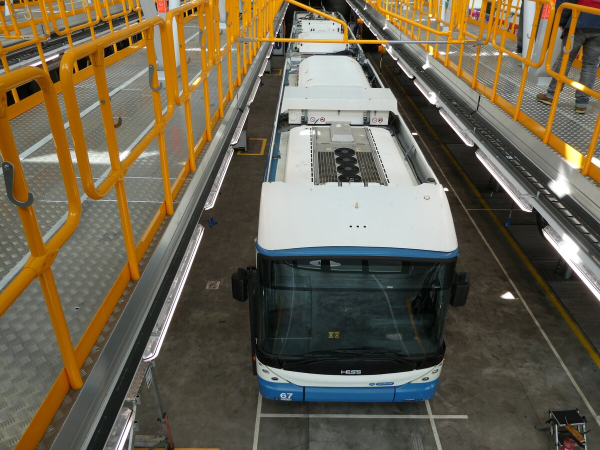 (236'461) - VBZ Z�rich - Nr. 67 - Hess/Hess Doppelgelenktrolleybus am 28. Mai 2022 in Z�rich, Garage Hardau
