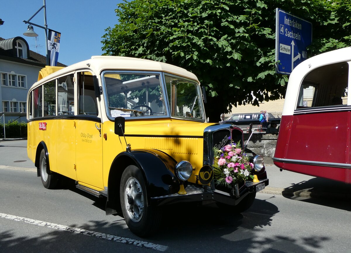 (236'572) - Moser, Sch�nenberg - ZH 216'722 - Berna/Hess (ex Barenco, Faido) am 4. Juni 2022 in Sarnen, OiO
