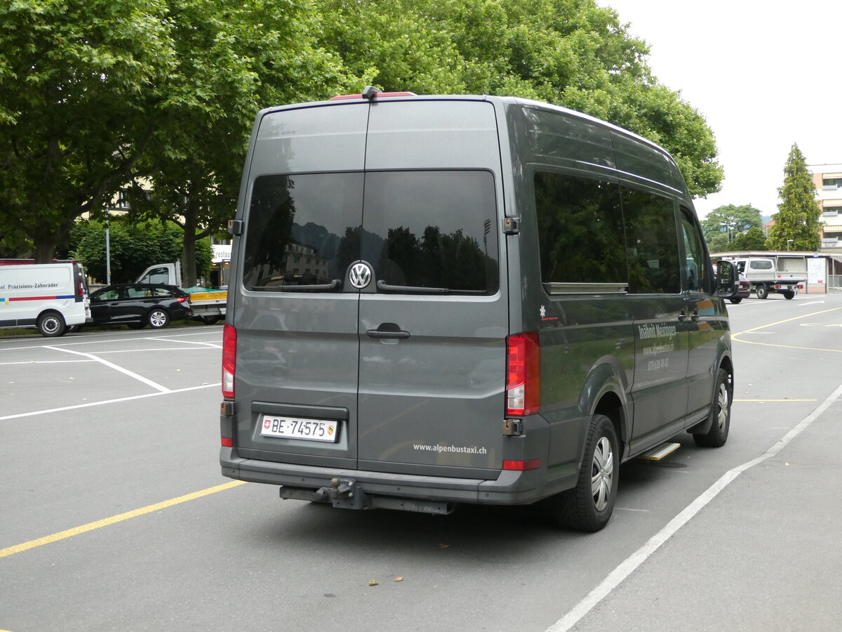 (237'727) - In�bnit, Meiringen - BE 74'575 - VW am 28. Juni 2022 in Thun, Lachen