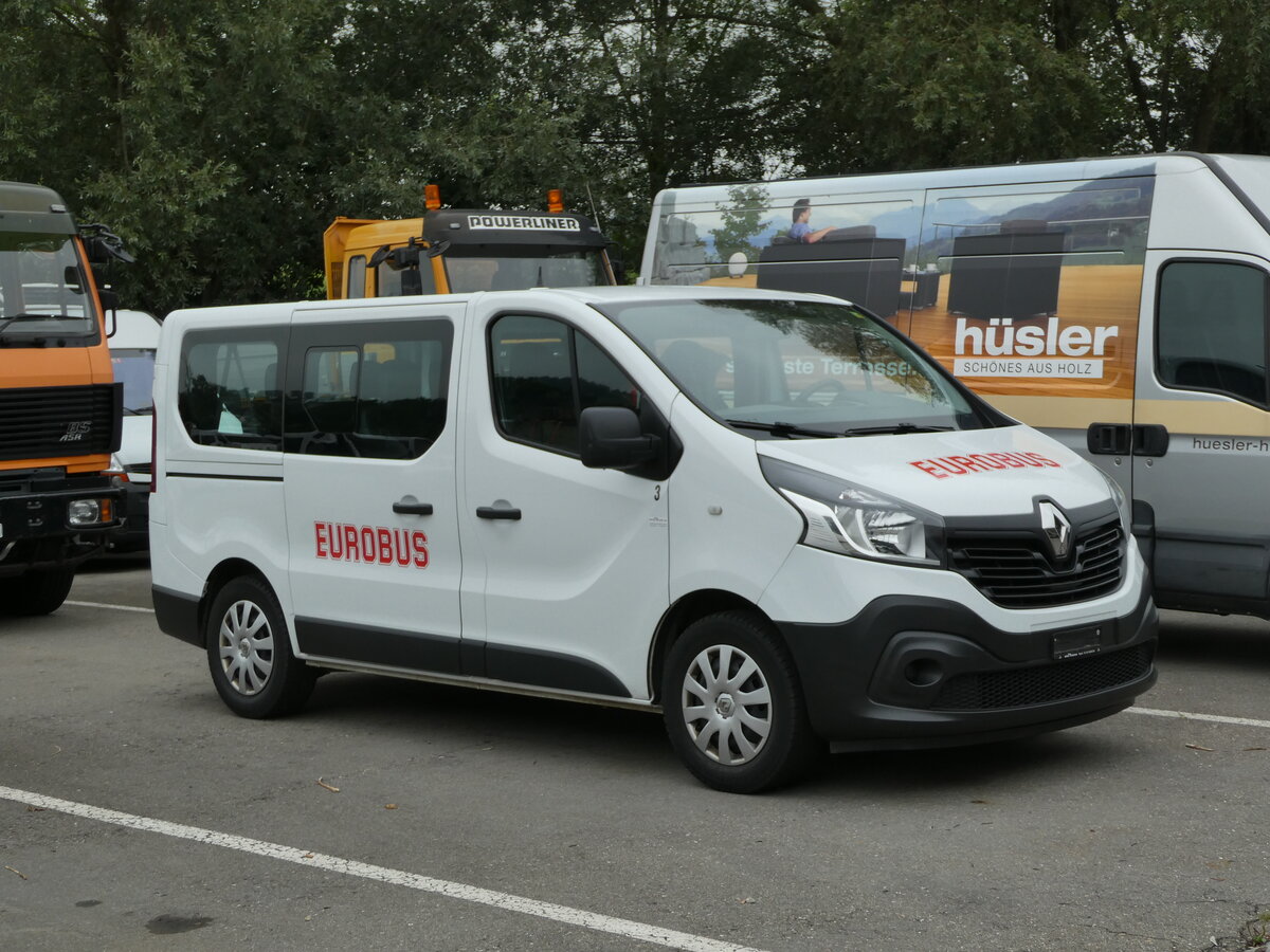 (238'904) - H�fliger, Sursee - Nr. 3 - Renault am 7. August 2022 in Ruswil, Garage ARAG