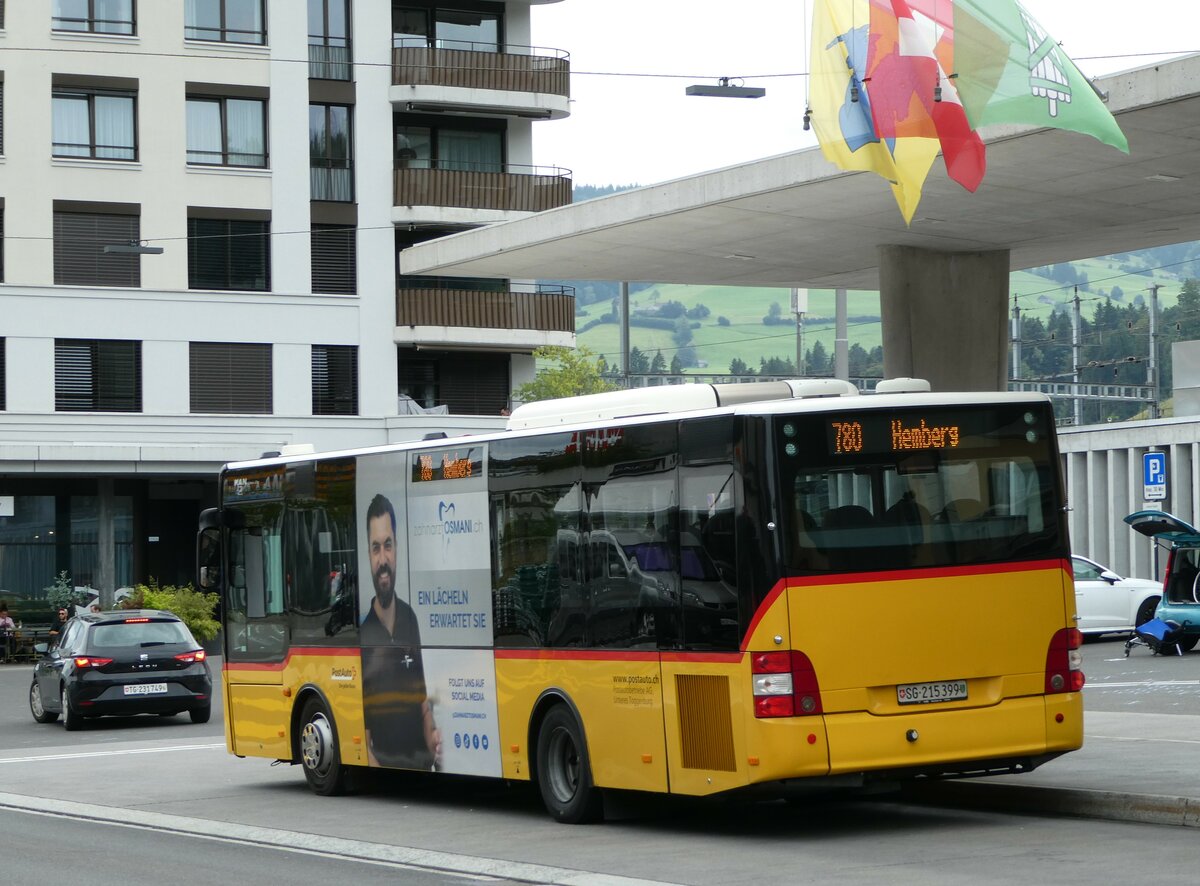 (239'261) - Postautobetrieb Unteres Toggenburg, Ganterschwil - SG 215'399 - MAN/G�ppel am 20. August 2022 beim Bahnhof Wattwil