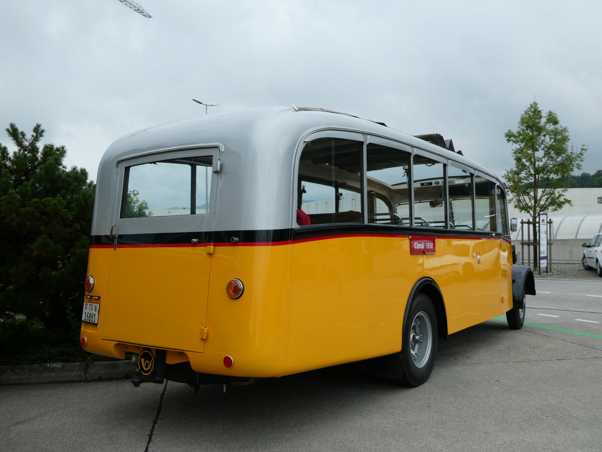 (239'619) - Zollikofer, Berg - TG 16'881 - Saurer/H�nni (ex Reusser, Thun; ex Kontiki, Wettingen; ex Nussbaumer, Ganterschwil) am 27. August 2022 in Oberkirch, CAMPUS Sursee
