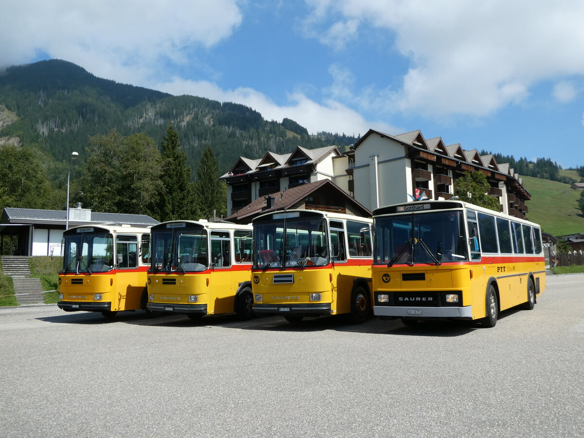 (239'852) - Roth, Z�rich - SH 36'376 - Saurer/T�scher (ex Looser, Elm; ex Mattli, Wassen) am 28. August 2022 in S�renberg, Platz
