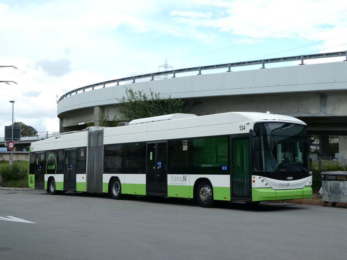 (240'208) - transN, La Chaux-de-Fonds - Nr. 134 - Hess/Hess Gelenktrolleybus (ex TN Neuch�tel Nr. 134) am 24. September 2022 in Kerzers, Interbus